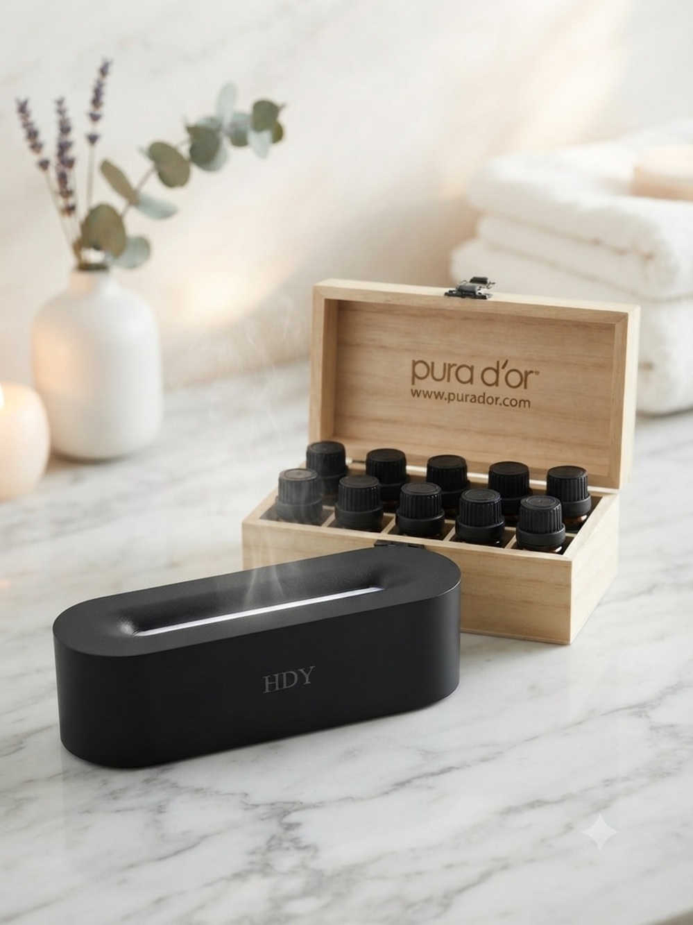 HDY Black Aromatherapy Diffuser with Wooden Oil Box - Lights Up.